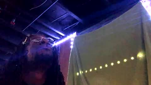 Snapshot of bigmeech7714 chatting on 02/10/25, 11:45 bigmeech7714 online show from 02/10/25, 11:45