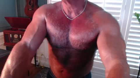 Snapshot of bigmission440 chatting on 07/11/26, 02:42 BigMission440 online show from 07/11/26, 02:42