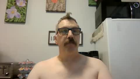 Snapshot of bignhard69_ chatting on 12/16/25, 06:02 Bignhard696 online show from 12/16/25, 06:02