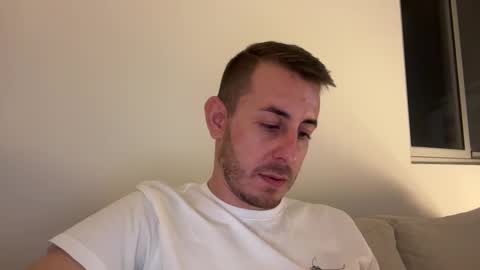 Snapshot of bigonehott chatting on 02/03/25, 11:58 online show from 02/03/25, 11:58