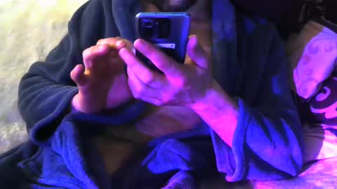 Snapshot of bigreallover chatting on 01/05/25, 01:47 ...... online show from 01/05/25, 01:47