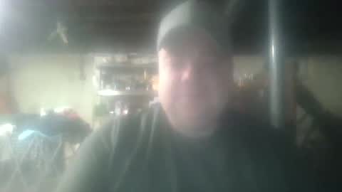 Big Red online show from 10/23/25, 03:17