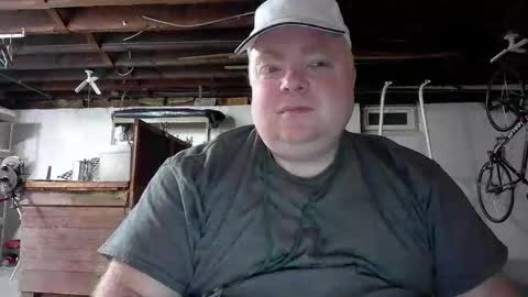 Big Red online show from 05/04/26, 01:01