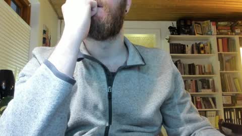 Snapshot of bigredbeardo chatting on 01/03/25, 07:16 Beardo online show from 01/03/25, 07:16