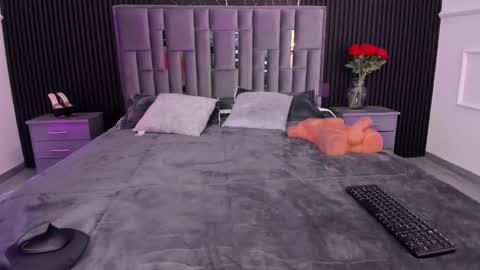 Zayra online show from 03/12/26, 08:09