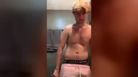 bigskinnyboyshh online show from 07/10/26, 03:00