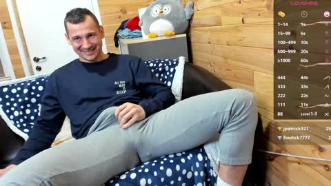 Snapshot of bigsshark chatting on 02/07/25, 06:02 bigsshark online show from 02/07/25, 06:02