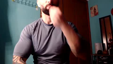 Snapshot of bigstallone chatting on 02/02/25, 11:53 BigStallion online show from 02/02/25, 11:53