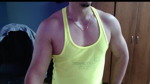 Snapshot of bigstud_007 chatting on 10/11/25, 08:18 Andy online show from 10/11/25, 08:18