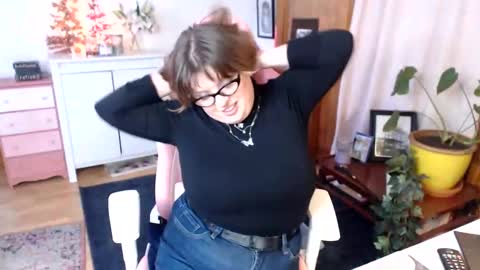 Snapshot of bigtiddygoddess chatting on 12/14/24, 05:58 Morgan Lafeuille online show from 12/14/24, 05:58