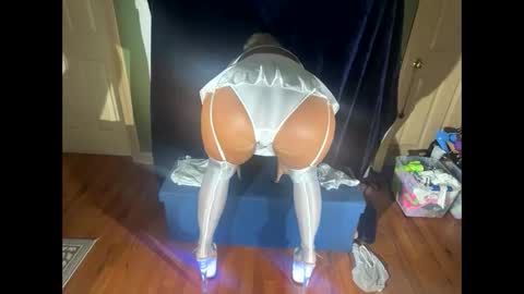 Snapshot of bigtits5371 chatting on 09/20/25, 01:56 bigtits5371 online show from 09/20/25, 01:56