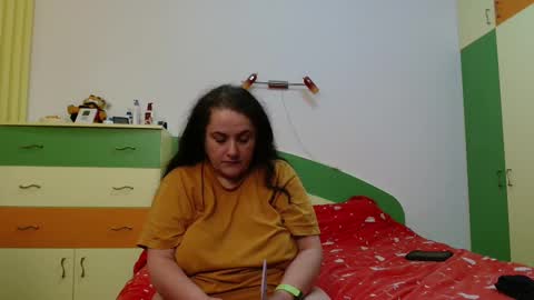 Snapshot of bigtitsclaude chatting on 02/06/25, 09:06 BigTitsClaude online show from 02/06/25, 09:06