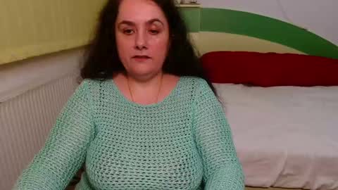 Snapshot of bigtitsclaude chatting on 02/18/25, 10:14 BigTitsClaude online show from 02/18/25, 10:14