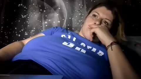 Snapshot of bigtitslala chatting on 11/29/25, 08:45 bigtitslala online show from 11/29/25, 08:45