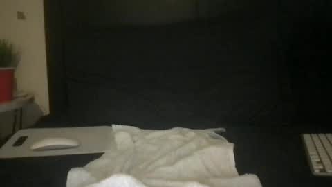 Snapshot of bigwhitedickdaddy69 chatting on 02/16/25, 02:10 Bigwhitedickdaddy and BabyCakes online show from 02/16/25, 02:10