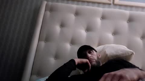 bigwytecock1979 online show from 11/21/25, 08:57