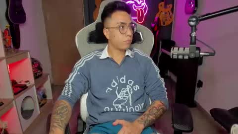 Snapshot of bigxboy96 chatting on 10/29/25, 11:39 bigxboy96 online show from 10/29/25, 11:39