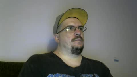 Snapshot of bigxcountry_39 chatting on 09/28/25, 01:55 bigxcountry_39 online show from 09/28/25, 01:55