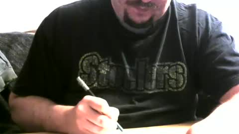 Snapshot of bigxcountry_39 chatting on 12/20/25, 01:02 bigxcountry_39 online show from 12/20/25, 01:02