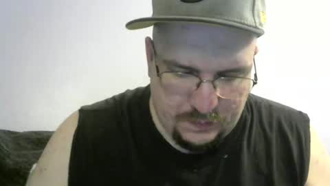 Snapshot of bigxcountry_39 chatting on 04/14/26, 02:06 bigxcountry_39 online show from 04/14/26, 02:06