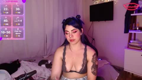 Snapshot of biigbooty_ chatting on 12/21/24, 06:19 biigbooty_ online show from 12/21/24, 06:19