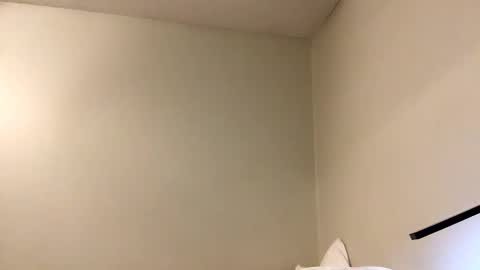 Snapshot of bikat345 chatting on 12/04/25, 04:22 bikat online show from 12/04/25, 04:22