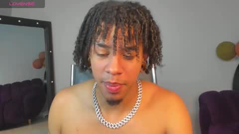 Snapshot of bikerseb chatting on 12/01/25, 01:27 Sebas online show from 12/01/25, 01:27