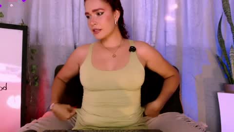 Sofia online show from 04/08/26, 02:39