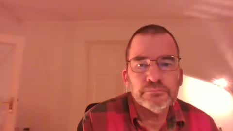 Snapshot of bikertom1988 chatting on 03/01/25, 08:31 bikertom1988 online show from 03/01/25, 08:31