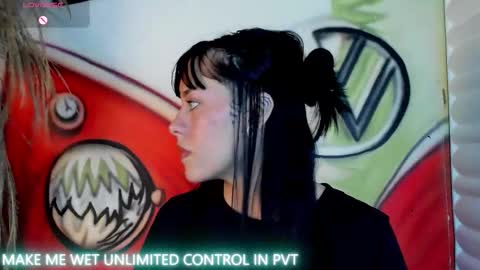 bilie__eilish online show from 02/12/26, 12:22