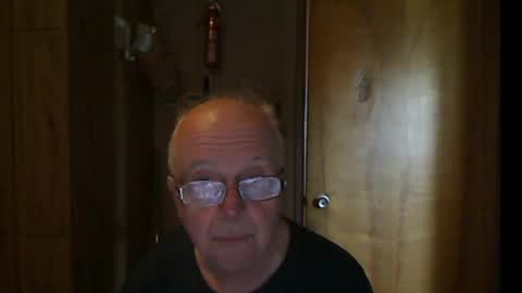 Snapshot of bill_25061 chatting on 04/06/26, 03:13 bill_25061 online show from 04/06/26, 03:13