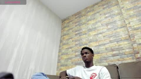 Snapshot of billsey_boy chatting on 04/07/26, 12:27 B I L L S E Y online show from 04/07/26, 12:27