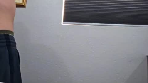 Snapshot of billy0227_ chatting on 09/26/25, 04:44 billy0227_ online show from 09/26/25, 04:44