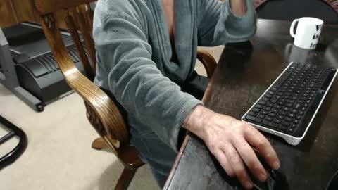 Snapshot of billy471 chatting on 12/23/24, 10:32 billy471 online show from 12/23/24, 10:32