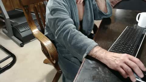 Snapshot of billy471 chatting on 12/29/24, 10:34 billy471 online show from 12/29/24, 10:34