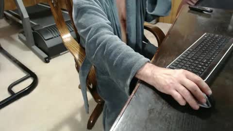 Snapshot of billy471 chatting on 02/26/25, 11:09 billy471 online show from 02/26/25, 11:09