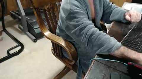 Snapshot of billy471 chatting on 12/17/25, 11:49 billy471 online show from 12/17/25, 11:49