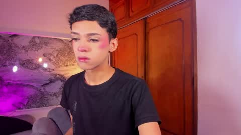 Sam online show from 04/10/26, 12:10