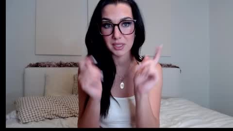 Snapshot of billylilly2 chatting on 12/17/25, 07:25 billylilly2 online show from 12/17/25, 07:25