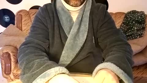 Snapshot of bilmapiedradura chatting on 02/13/25, 07:03 Bill online show from 02/13/25, 07:03