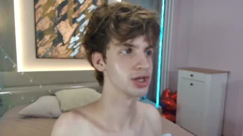 Snapshot of bimbo_boy_ chatting on 06/13/26, 01:42 Bimbo boy online show from 06/13/26, 01:42