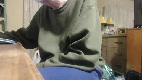 Snapshot of bimbttm chatting on 12/20/24, 11:16 Bimbttm online show from 12/20/24, 11:16