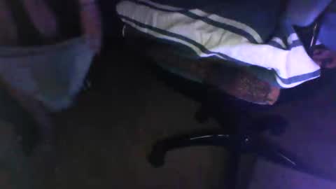Snapshot of binder2122 chatting on 05/14/26, 11:55 binder2122 online show from 05/14/26, 11:55