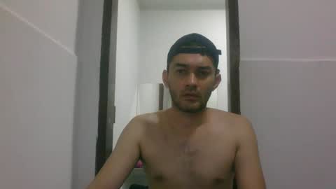 Snapshot of binhodm1 chatting on 03/05/25, 04:13 binhodm1 online show from 03/05/25, 04:13
