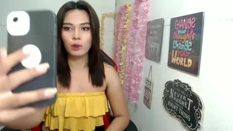 Snapshot of binimika chatting on 03/02/25, 10:56 BINI MIKA online show from 03/02/25, 10:56