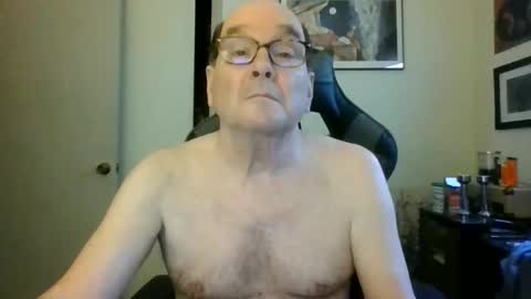 Snapshot of bink195234 chatting on 06/05/26, 03:40 Bink195234 online show from 06/05/26, 03:40
