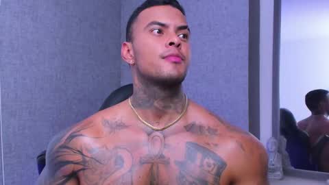 dariux john online show from 01/15/25, 01:02