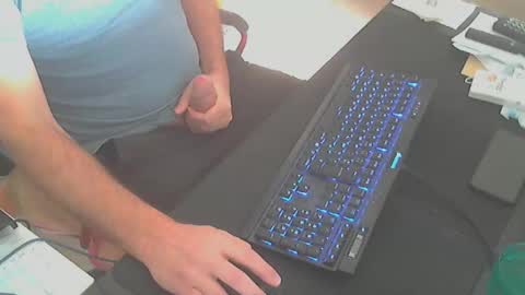 Snapshot of biparislove chatting on 10/23/25, 10:14 BigDick online show from 10/23/25, 10:14