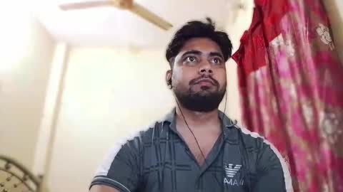 Snapshot of birbikrom104 chatting on 11/09/25, 04:49 birbikrom104 online show from 11/09/25, 04:49