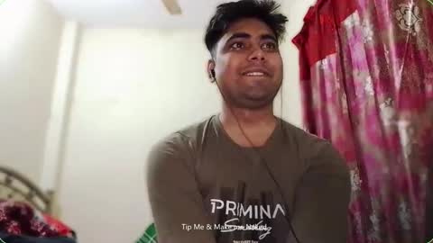 Snapshot of birbikrom104 chatting on 11/20/25, 06:13 birbikrom104 online show from 11/20/25, 06:13